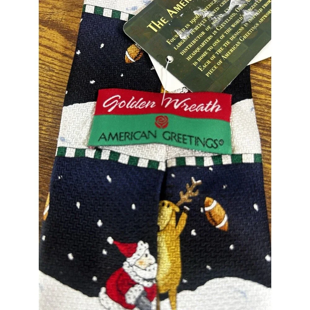 American Greetings Golden Wreath Christmas Santa Reindeer Novelty Tie 2002 NWT